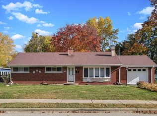 203 Hill Ave, North Aurora, IL 60542