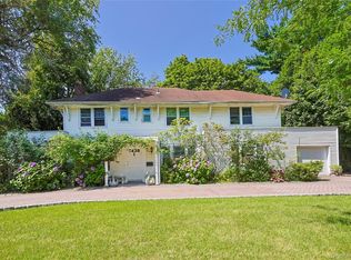 14 Clover Drive, Great Neck, NY 11021