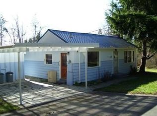 1127 Crosby Rd, Oak Harbor, WA 98277