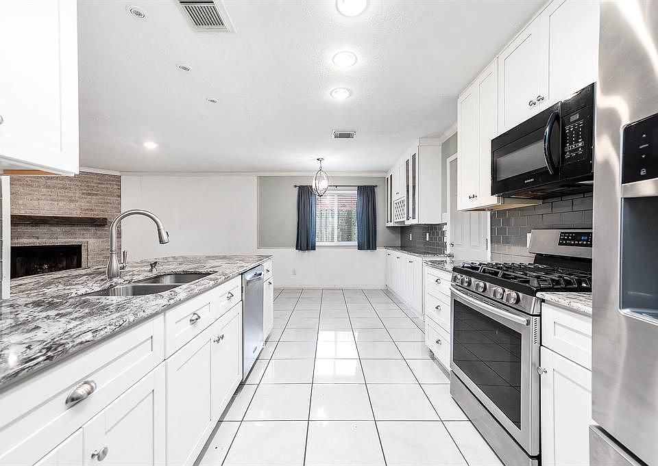 1st image of 4155 Alecia Dr