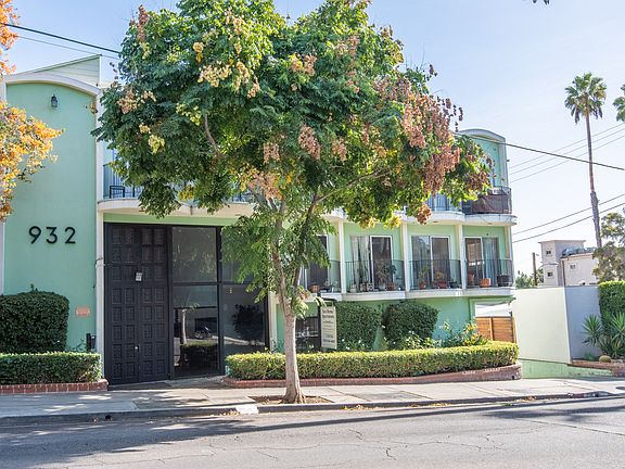 5th image of 932 Larrabee St APT 309