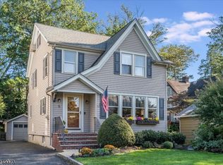 5 Balmiere Pkwy, Cranford, NJ 07016