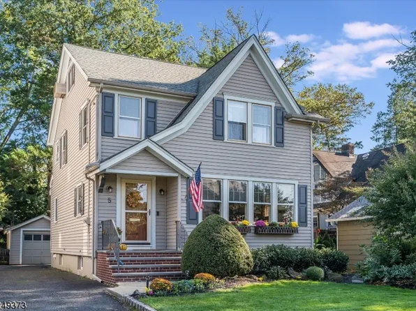 5 Balmiere Pkwy, Cranford Twp., NJ 07016