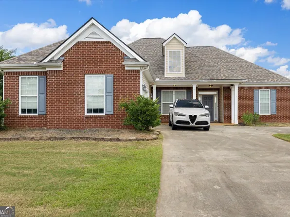 113 Christopher Dr, Byron, GA 31008