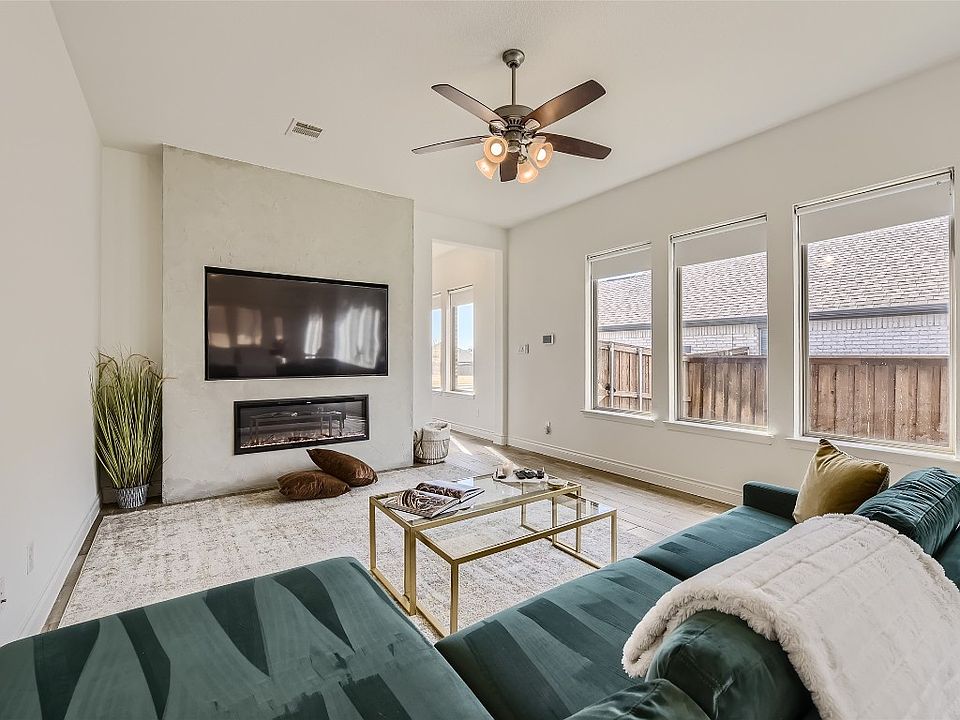 1st image of 9605 Acorn Ln