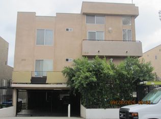 1212 N Beachwood Dr #2, Los Angeles, CA 90038