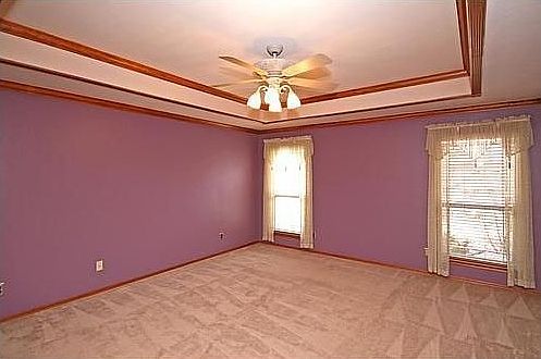 5th image of 10621 NW 39th St
