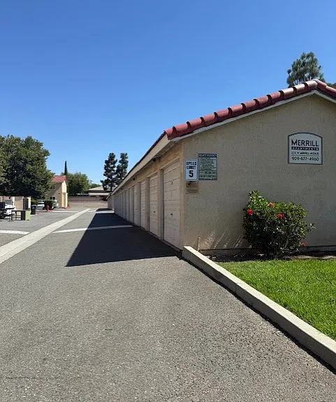 Merrill Apartments — Photo 4