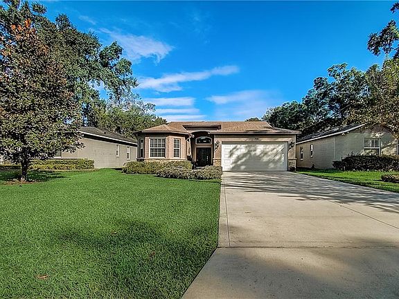2nd image of 2105 Henderson Dr