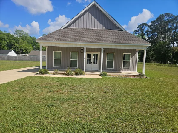 267 Creel St, Hartford, AL 36344