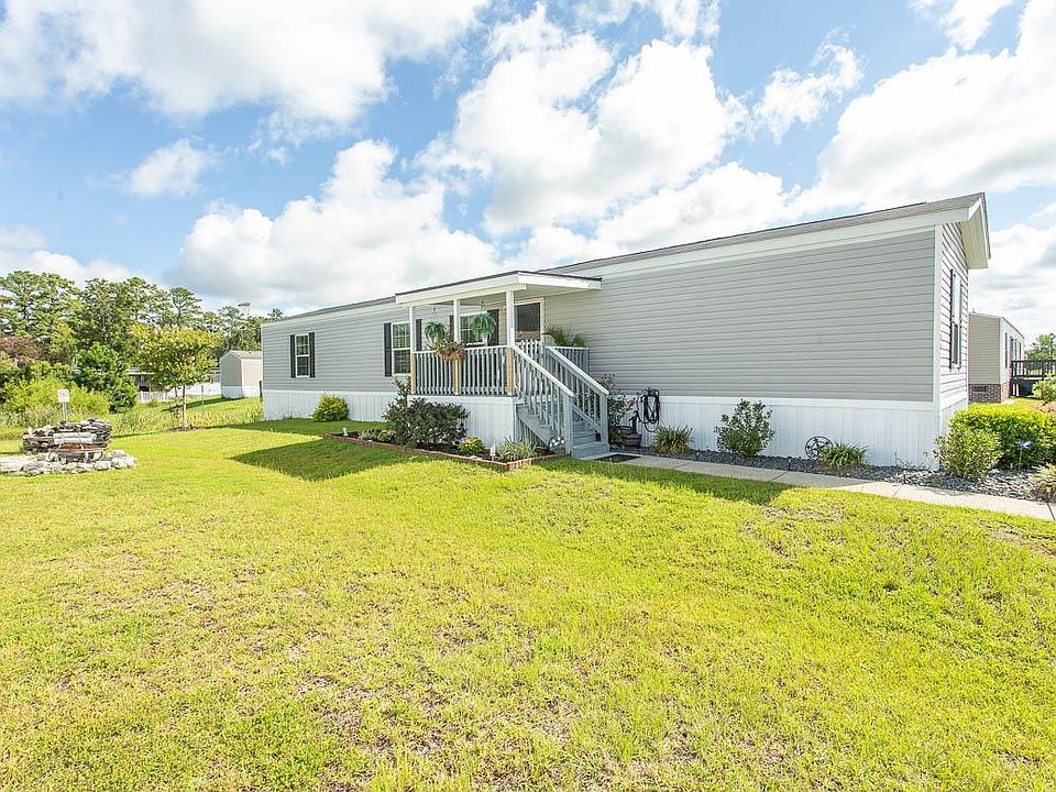 1st image of 147 Shetland Woods Dr.