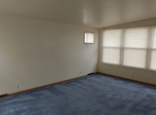 7050 N 37th St, Milwaukee, WI 53209