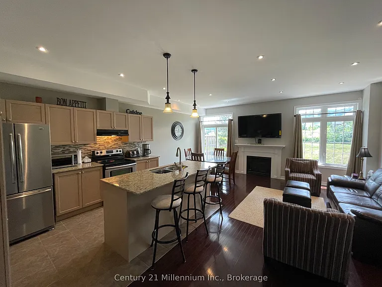 689616 Monterra Rd #11 — Photo 10