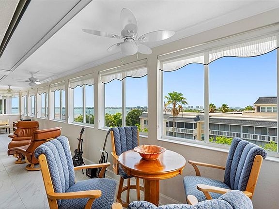 5th image of 139 BLUFF VIEW DRIVE #407