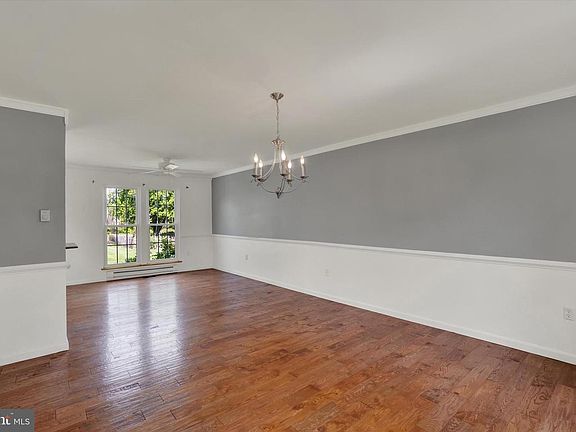 5th image of 4497 Cedarwood Dr