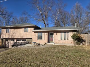 1809 E Smith Street, Springfield, MO 65803