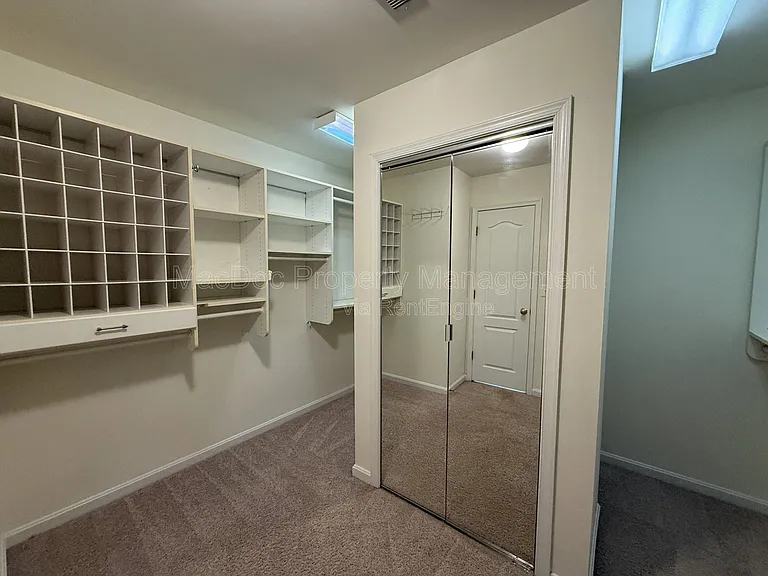 10500 Westfield Ln — Photo 31