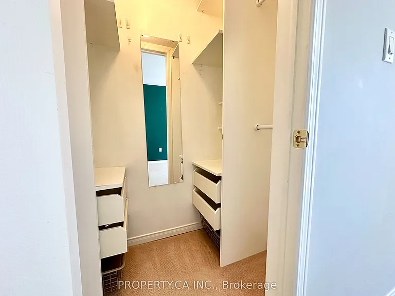 40 Merchant Ln #116 — Photo 27