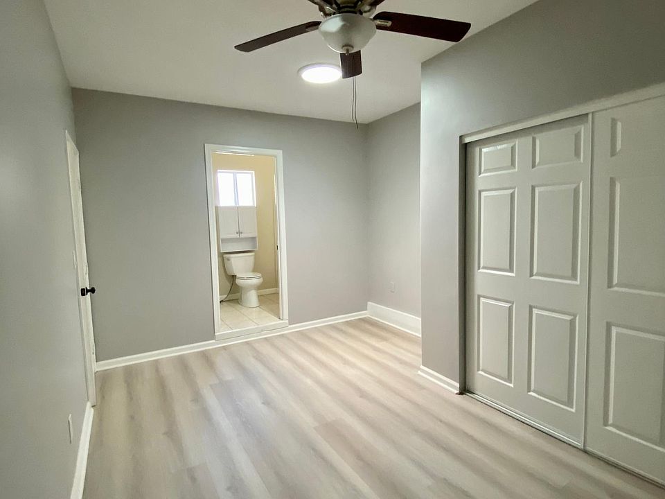 1st image of 2155 W 94th St
