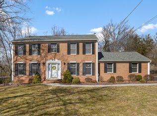 11 Drysdale Ln, Bridgewater, NJ 08807