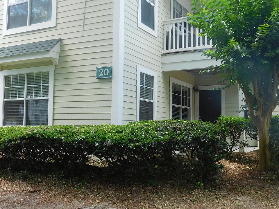 20 Old South Ct #A