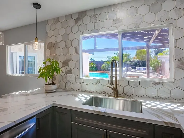 5013 Conrad Ave — Photo 24