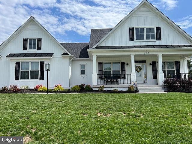 1st image of 2201 Bear Run Rd