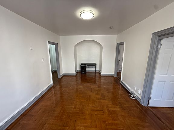3rd image of 3090 Brighton 5th St #2R