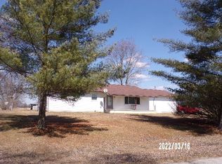 1641 E Martha Dr, Marion, IN 46952