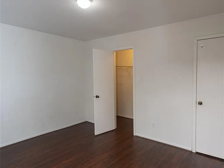 8100 Cambridge St #89 — Photo 18