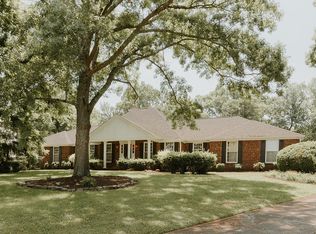 2130 Buckingham Cir, Maryville, TN 37803