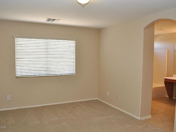 5th image of 2532 S 89th Ln