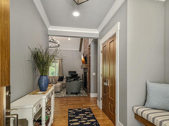 5th image of 1830 NW 47th St