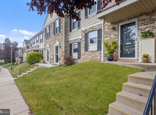 3 Cromwell Dr, Blue Bell, PA 19422