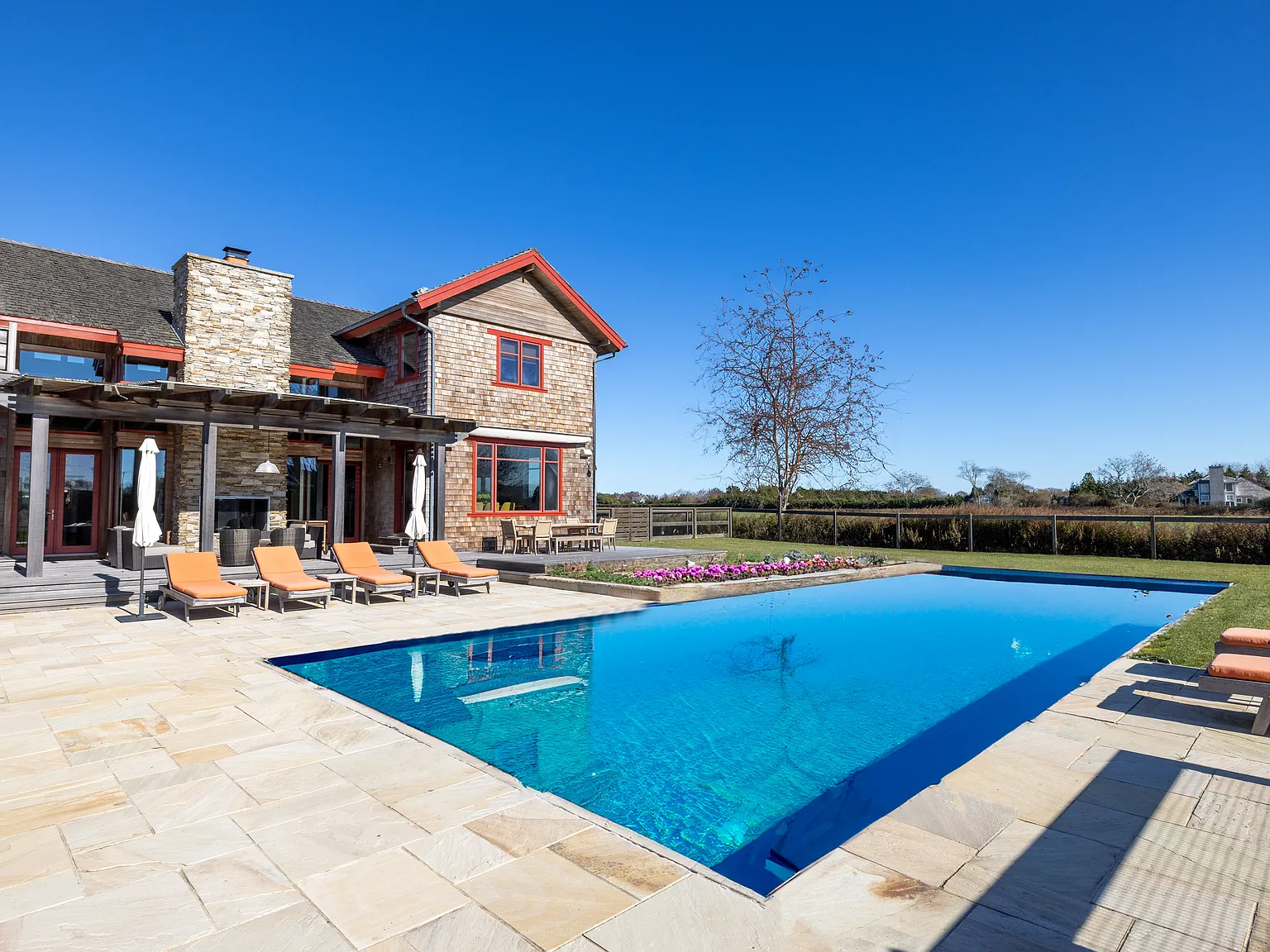 Bridgehampton Estate with Tennis — Photo 2