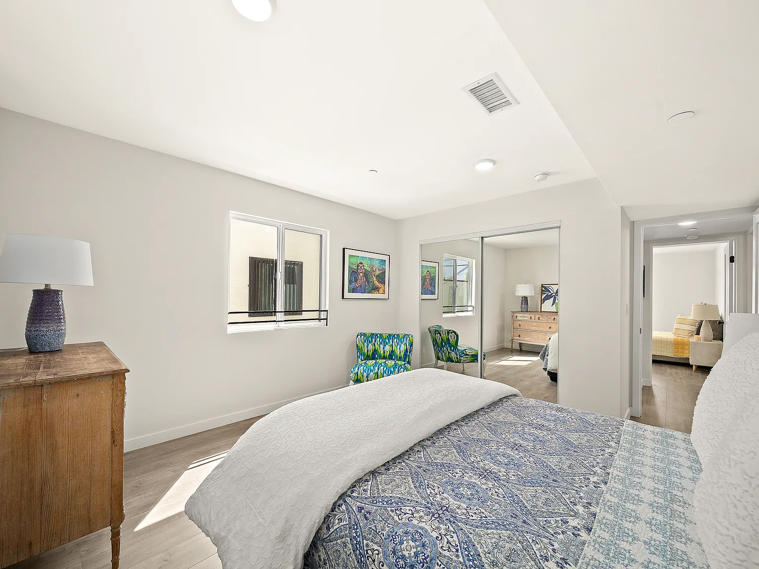3 bed, 1570 sqft, $3,485 — Photo 4