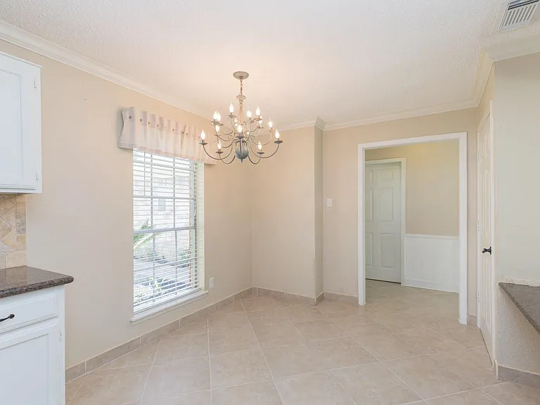 4106 Kitchen Hill Ln — Photo 6