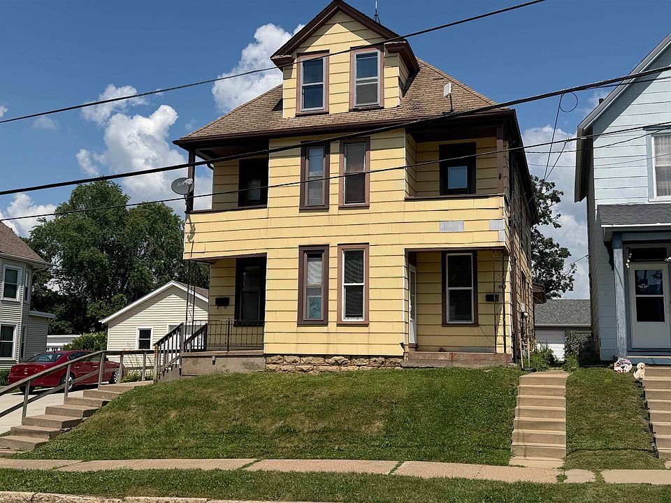 1st image of 980 Mount Pleasant St #2