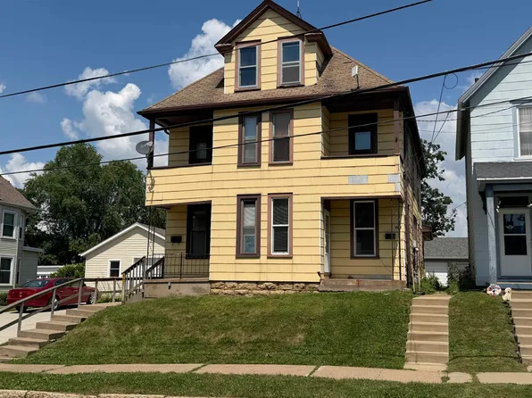 980 Mount Pleasant St #2, Dubuque, IA 52001