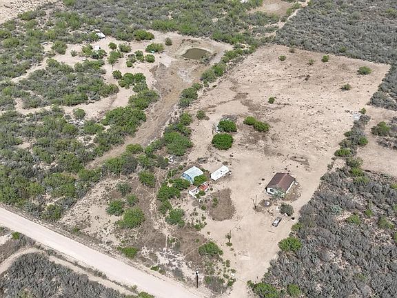 5th image of 203 S Ranch Road 7132f