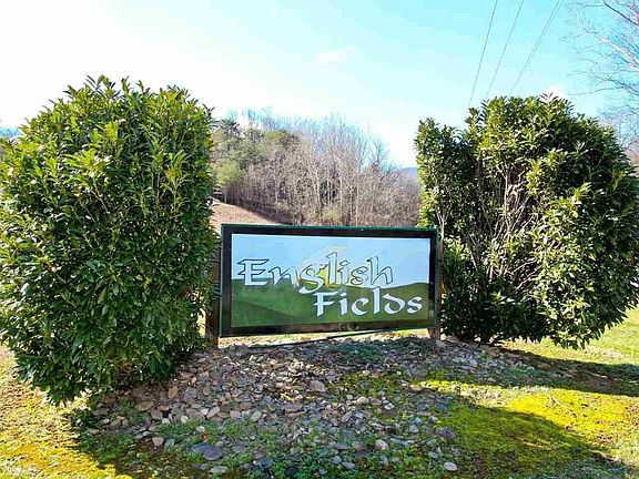 2nd image of 26 English Fields Dr #26