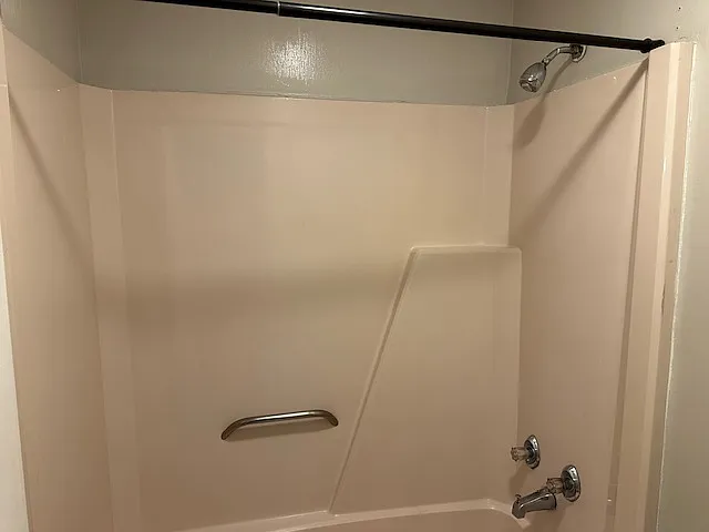 5404 Chatham Hall Dr — Photo 29