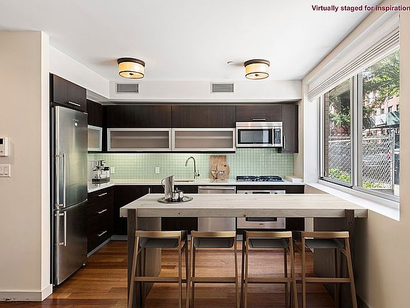 3rd image of 187 13th St APT 1A