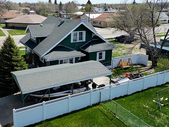 3rd image of 404 S Central Ave