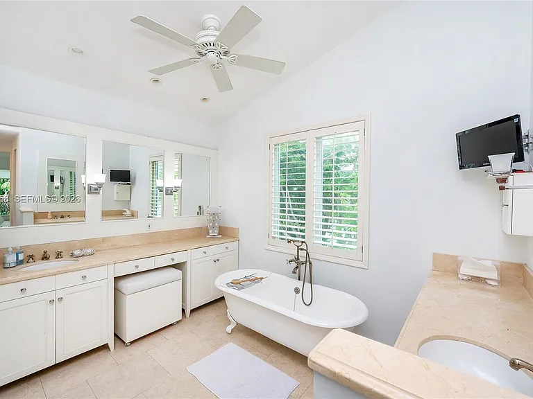 650 Curtiswood Dr — Photo 23