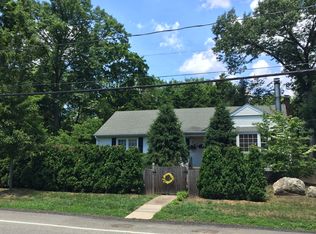 59 Lake St, Ramsey, NJ 07446