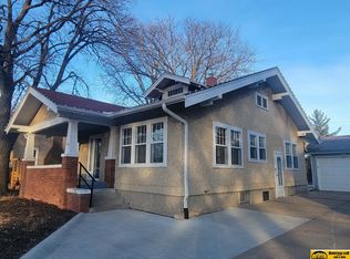 1416 N 11th St, Beatrice, NE 68310