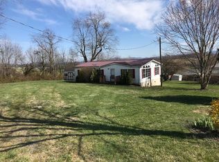 321 Musser Ave, Rural Retreat, VA 24368