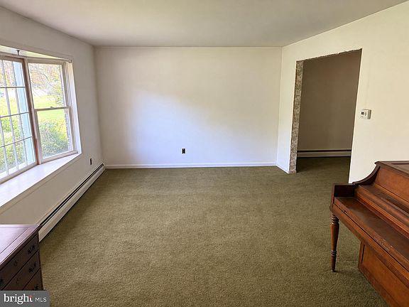 3rd image of 260 Newtown Richboro Rd