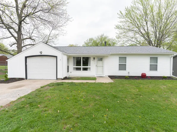 1017 E McKinsey St, Moberly, MO 65270